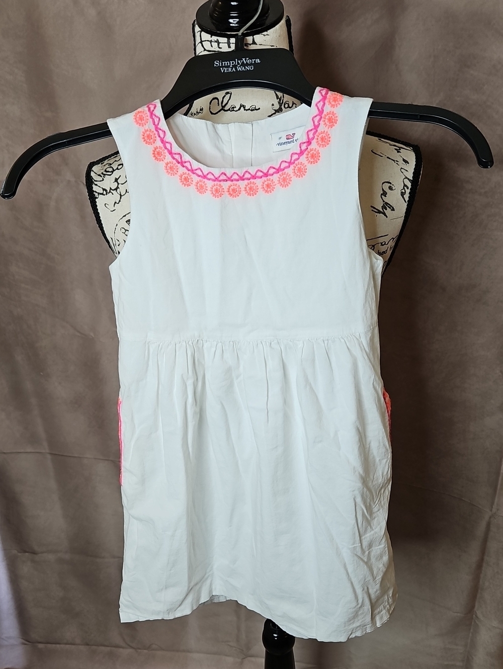 Vineyard Vines Girls White Sleeveless Dress with Pink Trim Size 6